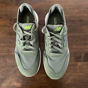 New Balance Fresh Foam X70 shoes- Green